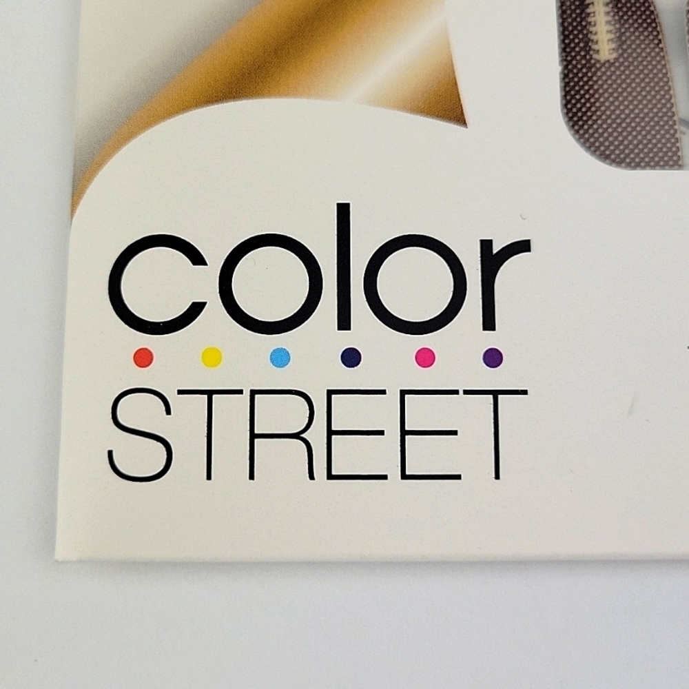 Color Street Sunday Puntday Real Nail Polish Strips Cream & Brown - Picture 5 of 7